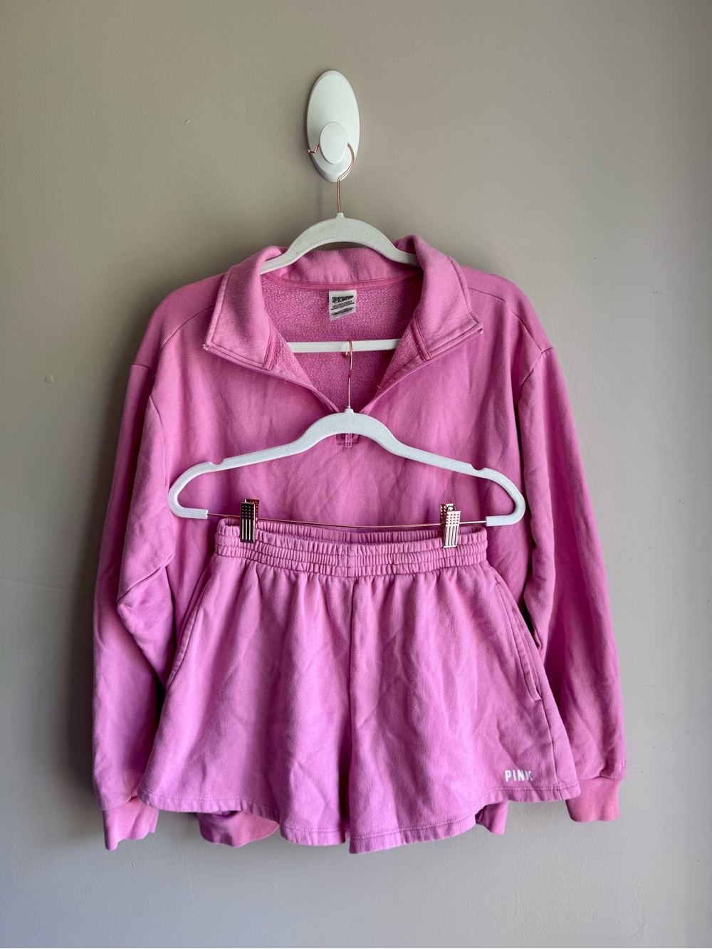 PINK Victorias Secret Fleece Pullover And Shorts Set Pink Lounge Outfit S M - Picture 2 of 16